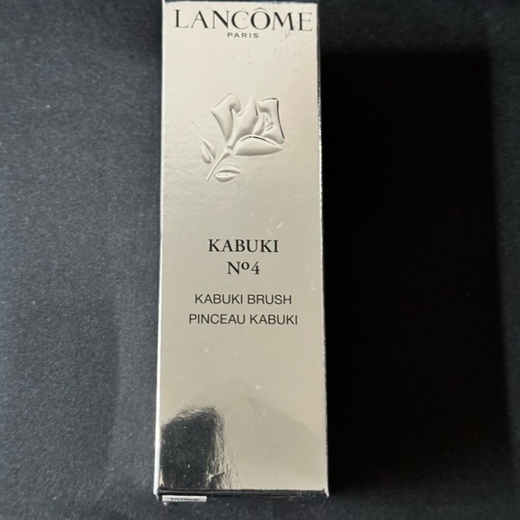 Lancôme Full Kabuki Brush #4 - Picture 2 of 3